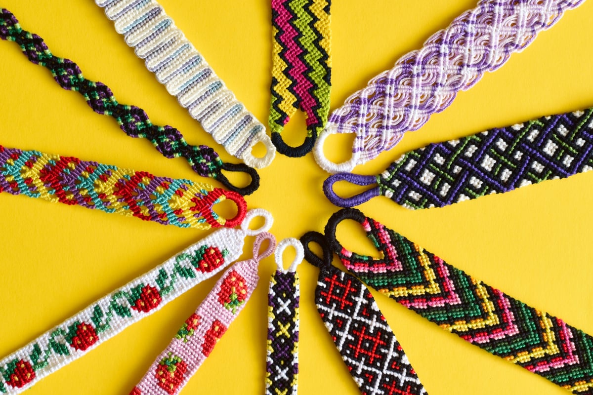 Examples of a woven friendship bracelet